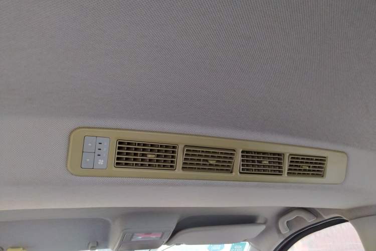 Used Foton Jiatu ix7 2016 1.5L ZhiShang Model Headliner