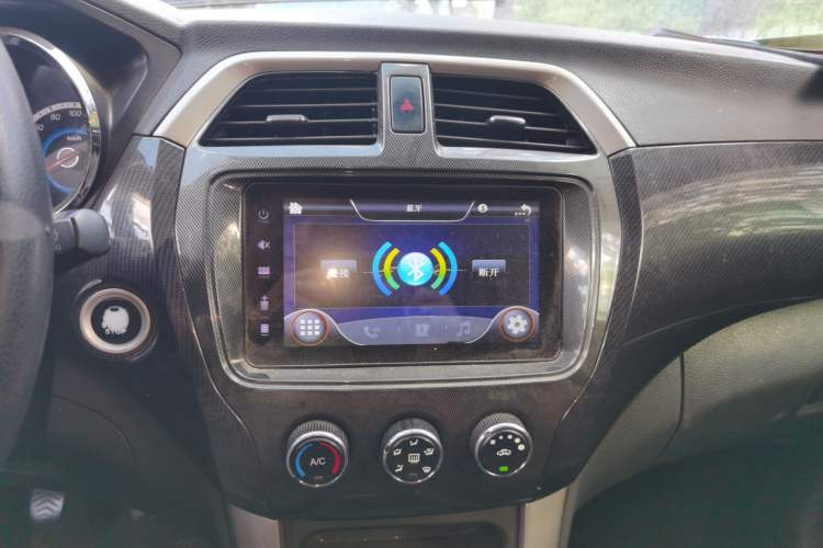 Used Foton Jiatu ix7 2016 1.5L ZhiZun Model Audio And AC Panel