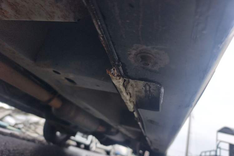 Used Foton Jiatu ix7 2016 1.5L ZhiZun Model Chassis Front Left