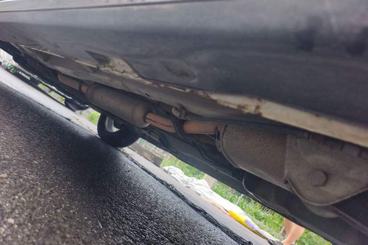 Used Foton Jiatu ix7 2016 1.5L ZhiZun Model Chassis Rear Left