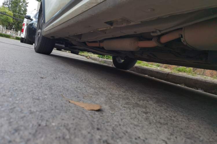 Used Foton Jiatu ix7 2016 1.5L ZhiZun Model Chassis Rear Left