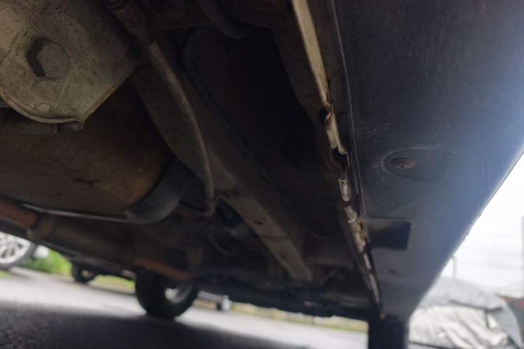 Used Foton Jiatu ix7 2016 1.5L ZhiZun Model Chassis Rear Right