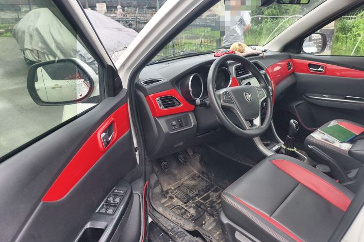 Used Foton Jiatu ix7 2016 1.5L ZhiZun Model Driver Seat
