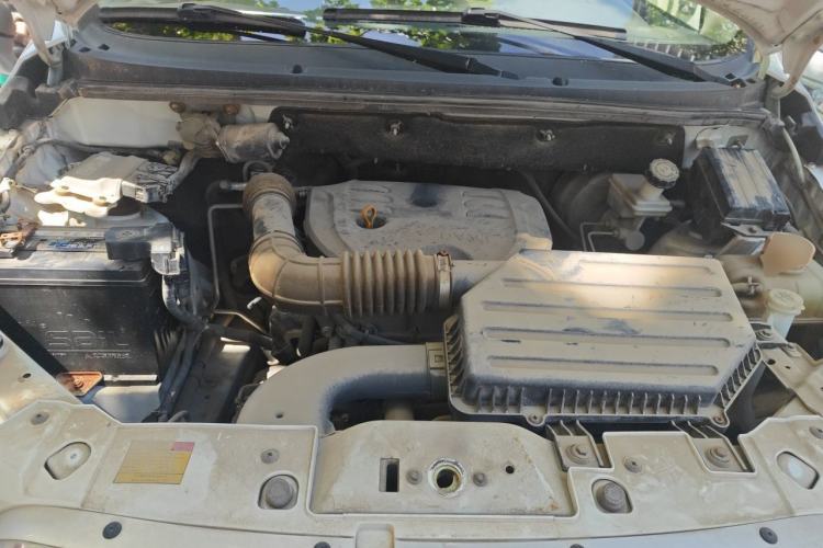 Used Foton Jiatu ix7 2016 1.5L ZhiZun Model Engine Bay