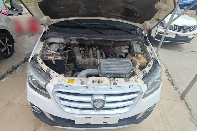 Used Foton Jiatu ix7 2016 1.5L ZhiZun Model Engine Bay