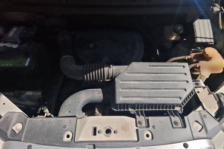 Used Foton Jiatu ix7 2016 1.5L ZhiZun Model Engine Bay