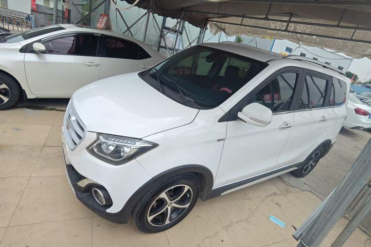 Used Foton Jiatu ix7 2016 1.5L ZhiZun Model Exterior 3