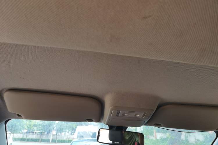 Used Foton Jiatu ix7 2016 1.5L ZhiZun Model Headliner
