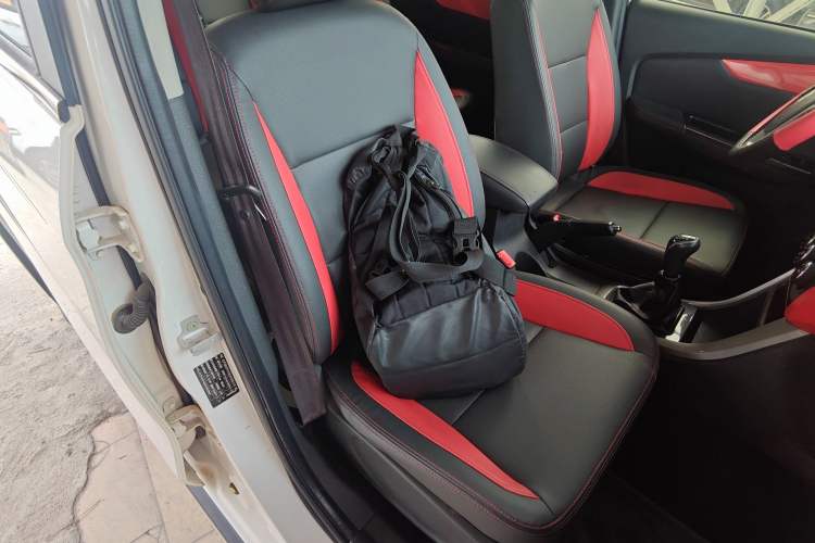 Used Foton Jiatu ix7 2016 1.5L ZhiZun Model Right Front Seat