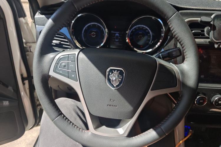 Used Foton Jiatu ix7 2016 1.5L ZhiZun Model Steering Wheel