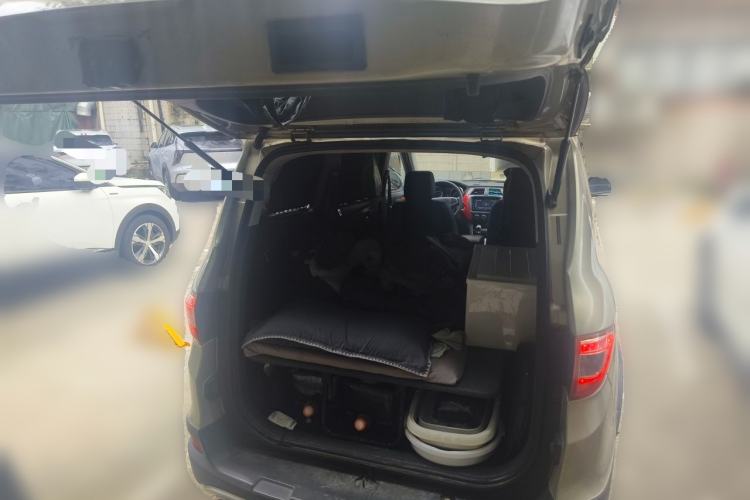 Used Foton Jiatu ix7 2016 1.5L ZhiZun Model Trunk