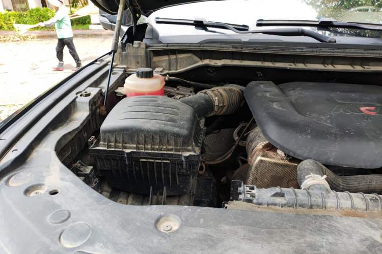 Used Foton Mars 2023 Mars 9 2.0T Diesel Automatic 4x4 Standard Wheelbase Supreme Model Engine Bay Right