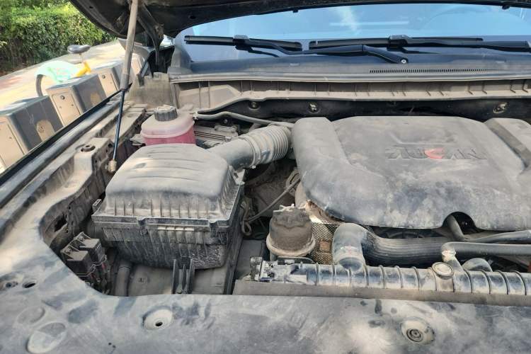 Used Foton Mars 2023 Mars 7 2.0T Diesel Automatic 4x4 Long-Wheelbase Luxury Model Engine Bay Right