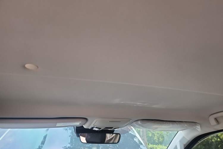 Used Foton Mars 2023 Mars 7 2.0T Diesel Automatic 4x4 Long-Wheelbase Luxury Model Headliner
