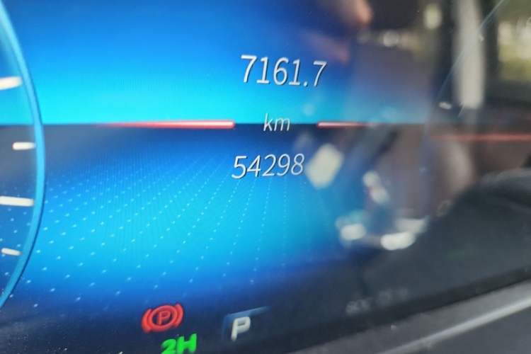 Used Foton Mars 2023 Mars 7 2.0T Diesel Automatic 4x4 Long-Wheelbase Luxury Model Odometer Close Up