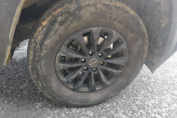 Used Foton Mars 2023 Mars 9 2.0T Diesel Automatic 4x4 Standard-Wheel Luxury Edition Right Front Wheel Hub