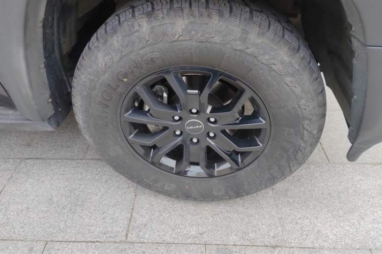 Used Foton Mars 2023 Mars 7 2.0T Diesel Automatic 4x4 Long-Wheelbase Elite Model Right Front Wheel Hub