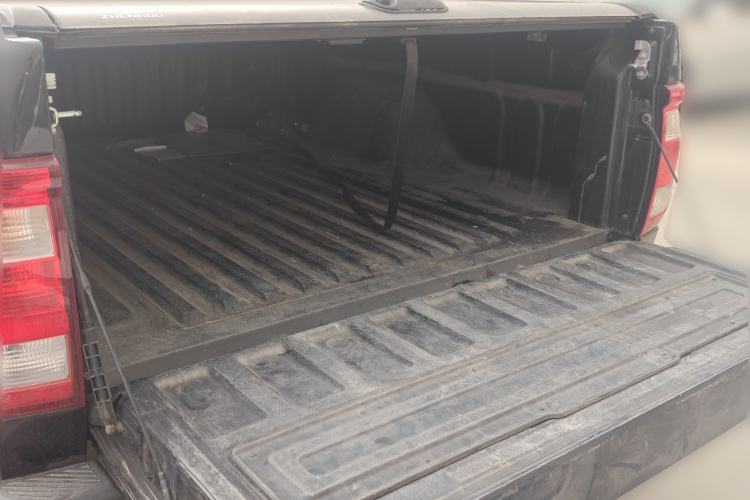 Used Foton Mars 2023 Mars 7 2.0T Diesel Automatic 4x4 Long-Wheelbase Elite Model Trunk