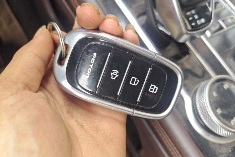 Used Foton Mars 2023 Mars 9 2.0T Diesel Automatic 4x4 Standard-Wheel Luxury Edition Vehicle Key