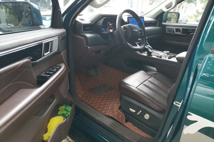 Used Foton Mars 2023 Mars 7 2.0T Diesel Automatic 4x4 Long-Wheelbase Luxury Model Driver Seat