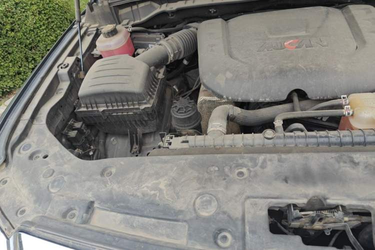 Used Foton Mars 2023 Mars 7 2.0T Diesel Automatic 4x4 Long-Wheelbase Elite Model Engine Bay Right