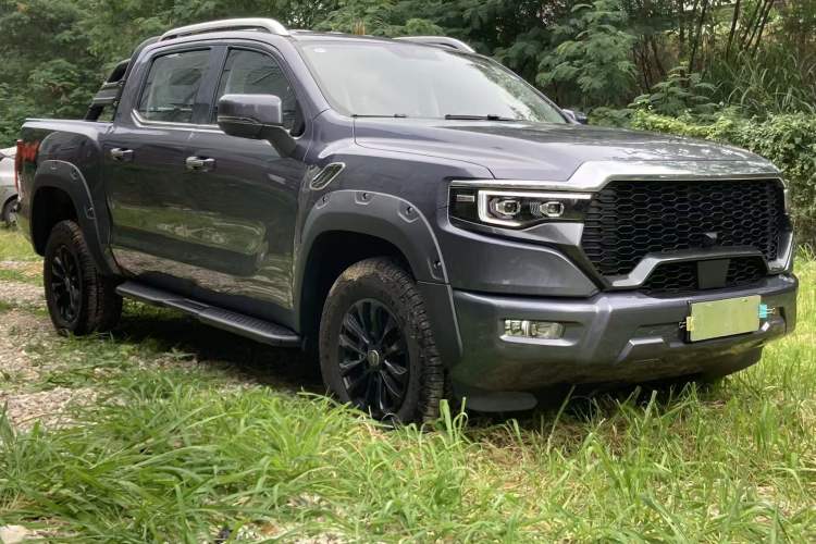 Used Foton Mars 2023 Mars 9 2.0T Diesel Automatic 4x4 Standard-Wheel Luxury Edition Exterior 1