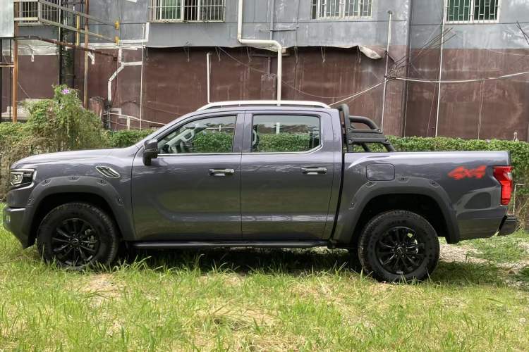 Used Foton Mars 2023 Mars 9 2.0T Diesel Automatic 4x4 Standard-Wheel Luxury Edition Exterior 2