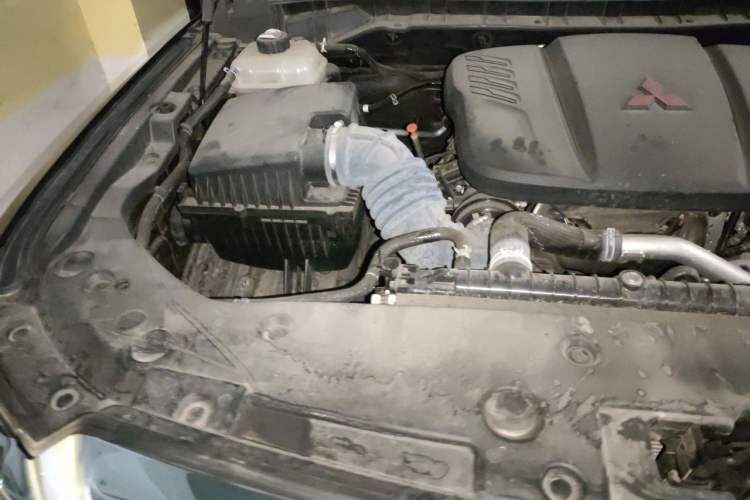 Used Foton Mars 2024 Mars 9 2.0T Gasoline Automatic 4x4 Standard-Wheel Supreme Model Engine Bay Right