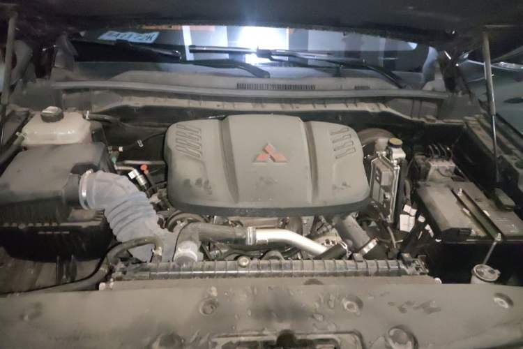 Used Foton Mars 2024 Mars 9 2.0T Gasoline Automatic 4x4 Standard-Wheel Supreme Model Engine Bay