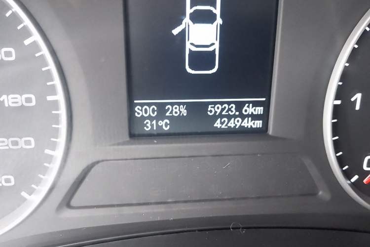 Used Foton Mars 2024 Mars 7 2.0T Diesel Manual Two-Wheel Drive Long-Wheelbase Launch Edition Odometer Close Up