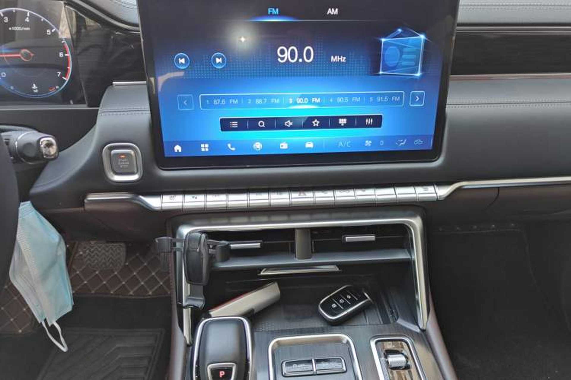 Used Foton Mars 2024 Mars 7 Pro 2.0T Gasoline Automatic 4x4 Standard-Wheel Enjoyment Model Audio And AC Panel