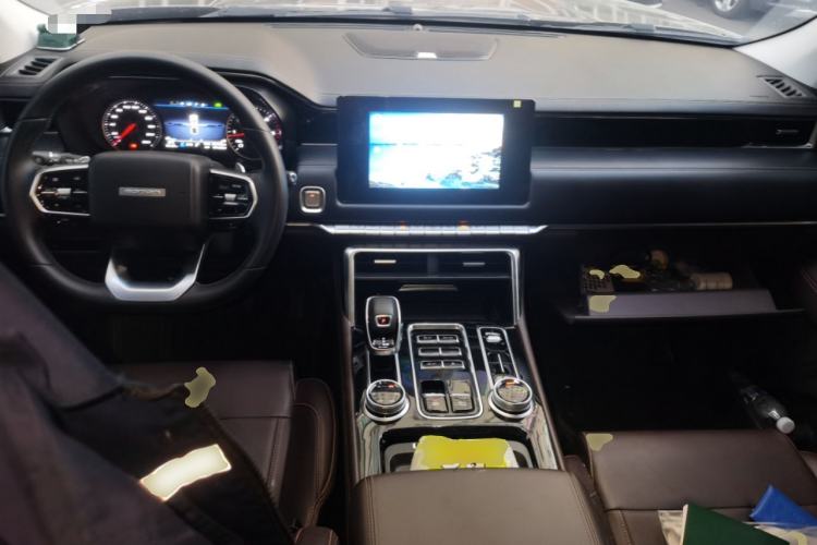 Used Foton Mars 2024 Mars 7 2.0T Diesel Automatic 4x4 Long-Wheelbase Enjoyment Model Center Console