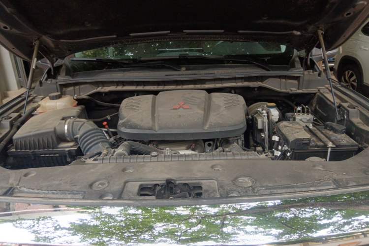 Used Foton Mars 2024 Mars 7 Pro 2.0T Gasoline Automatic 4x4 Standard-Wheel Enjoyment Model Engine Bay