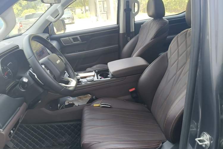 Used Foton Mars 2024 Mars 7 2.0T Diesel Automatic 2WD Long-Wheelbase Launch Edition Left Front Seat