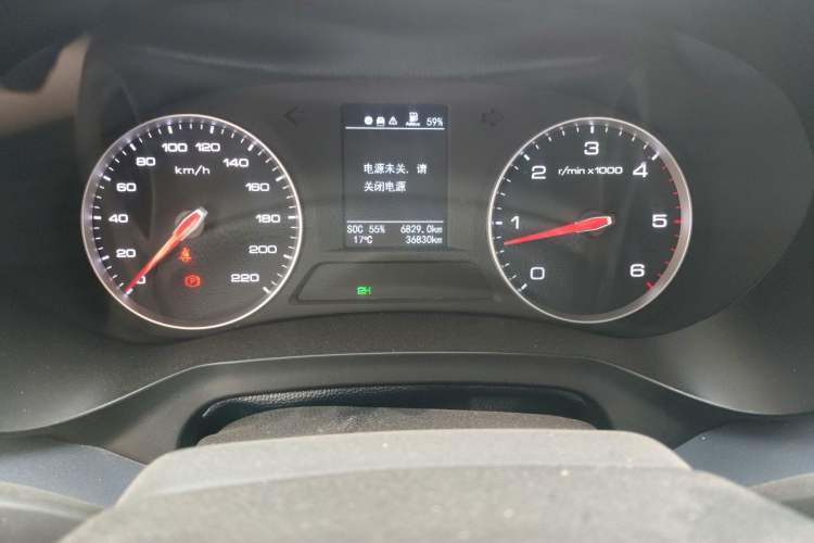 Used Foton Mars 2024 Mars 7 2.0T Diesel Manual 4x4 Long-Wheelbase Launch Edition Odometer Close Up