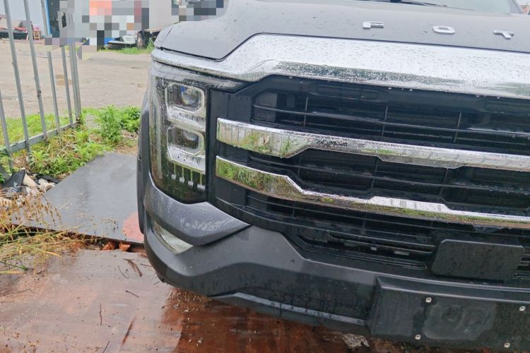Used Foton Mars 2024 Mars 7 Pro 2.0T Gasoline Automatic 4x4 Standard-Wheel Enjoyment Model Right Front Headlight