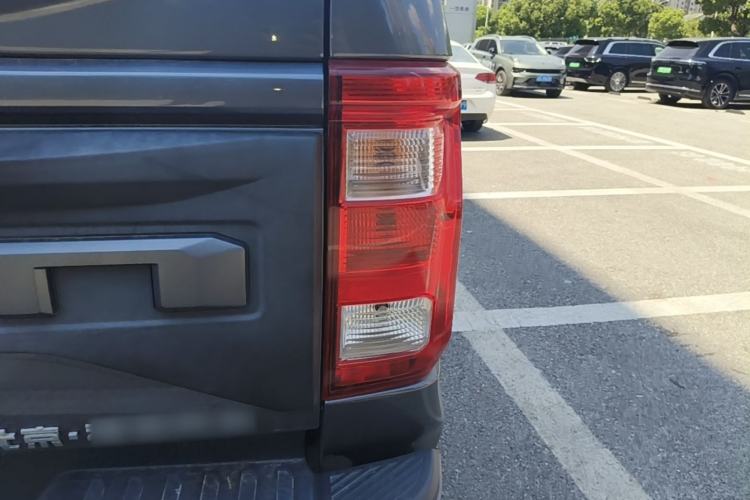 Used Foton Mars 2024 Mars 7 2.0T Diesel Automatic 2WD Long-Wheelbase Launch Edition Right Rear Taillight