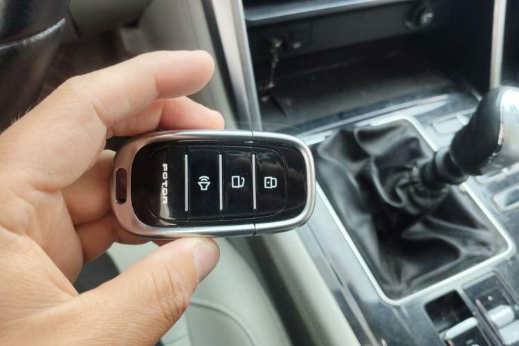 Used Foton Mars 2024 Mars 7 2.0T Diesel Manual 4x4 Long-Wheelbase Launch Edition Vehicle Key