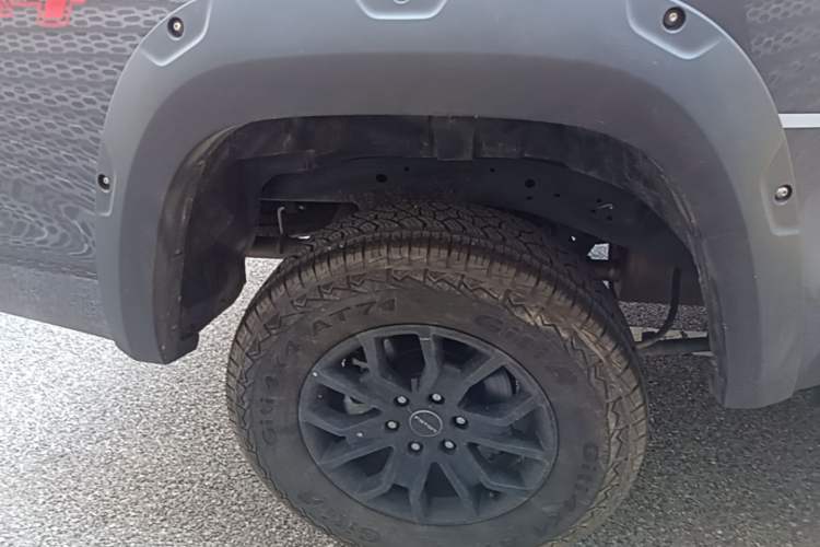 Used Foton Mars 2024 Mars 7 2.0T Diesel Automatic 4x4 Standard-Wheel Launch Edition Right Rear Wheel Hub