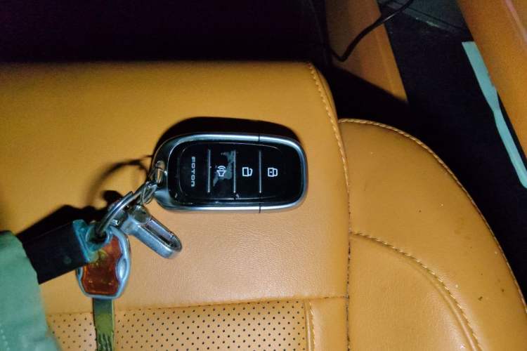 Used Foton Mars 2024 Mars 9 2.0T Gasoline Automatic 4x4 Standard-Wheel Luxury Edition Vehicle Key