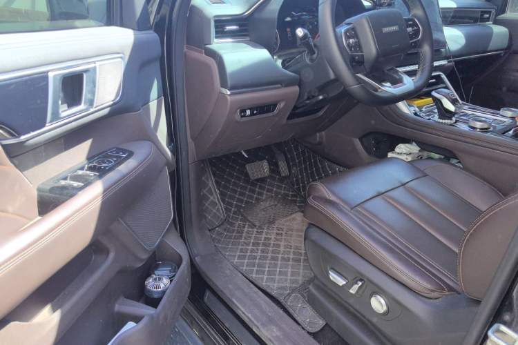 Used Foton Mars 2025 Mars 7 2.0T Diesel Automatic 4x4 Long-Box Explorer Edition Driver Seat