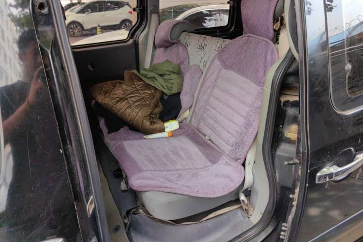 Used Foton Midi 2011 Yishang 1.5L Upgrade Version Left Rear Seat