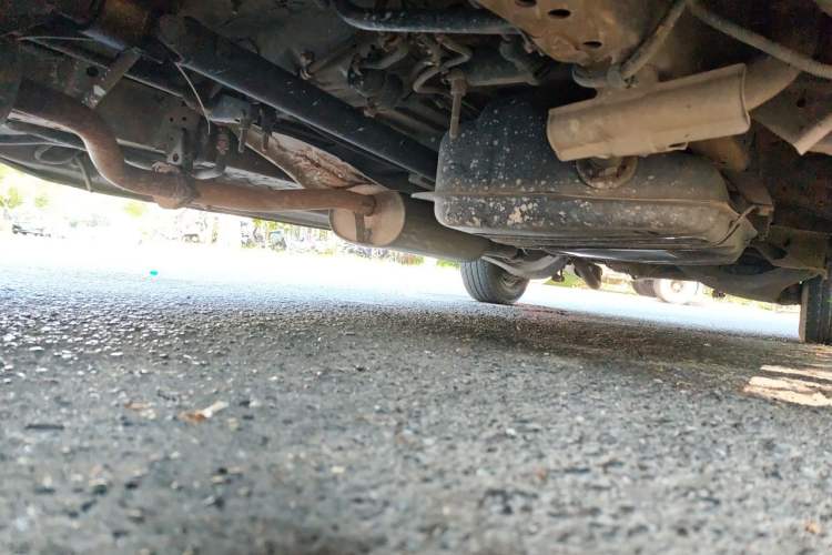 Used Foton MP-X E 2010 2.4L Wealth Express Standard Edition M240L-4G64 Chassis Front Left