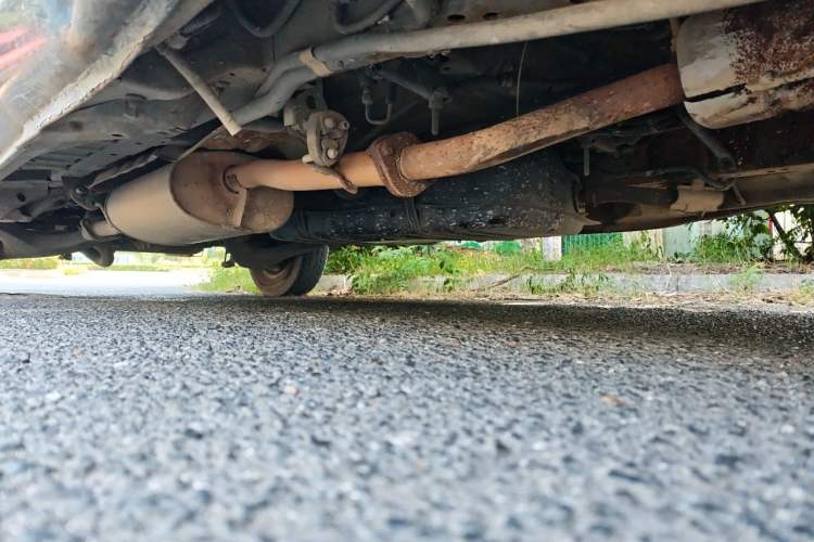 Used Foton MP-X E 2010 2.4L Wealth Express Standard Edition M240L-4G64 Chassis Front Right