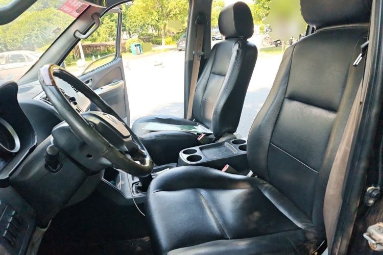 Used Foton MP-X E 2010 2.4L Wealth Express Standard Edition M240L-4G64 Left Front Seat