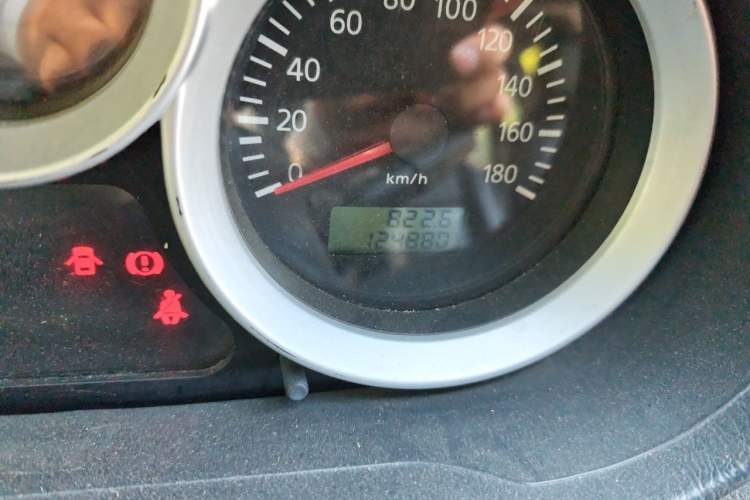 Used Foton MP-X E 2010 2.4L Wealth Express Standard Edition M240L-4G64 Odometer Close Up