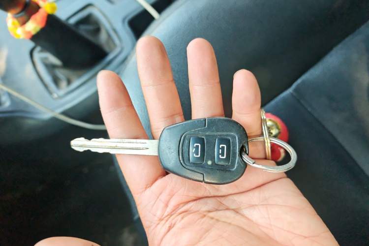 Used Foton MP-X E 2010 2.4L Wealth Express Standard Edition M240L-4G64 Vehicle Key
