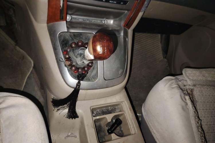 Used Foton MP-X E 2010 2.4L Wealth Express Comfort Edition M240S-4G64 Gear Lever