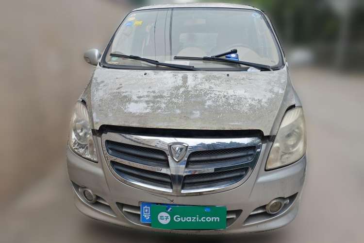Used Foton MP-X E 2010 2.4L Wealthy Express Comfort Edition M240SL-4G64 Front