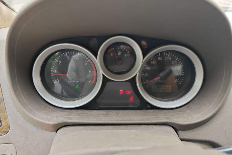 Used Foton MP-X E 2010 2.4L Wealthy Express Comfort Edition M240SL-4G64 Instrument Cluster
